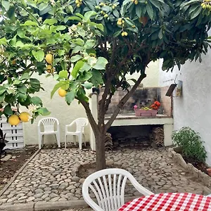 https://essenza_2-bb.in-sardinia.net