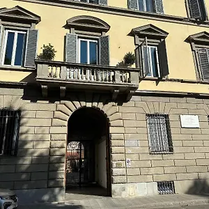 https://villa-royal-bb.it-tuscanyhotel.com