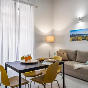Apart-hotel Open Sicily Homes - Near The Train Station, Palermo