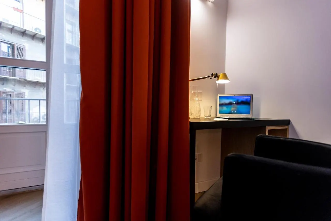 Guest house Vespri Luxury Rooms & Suites Palermo